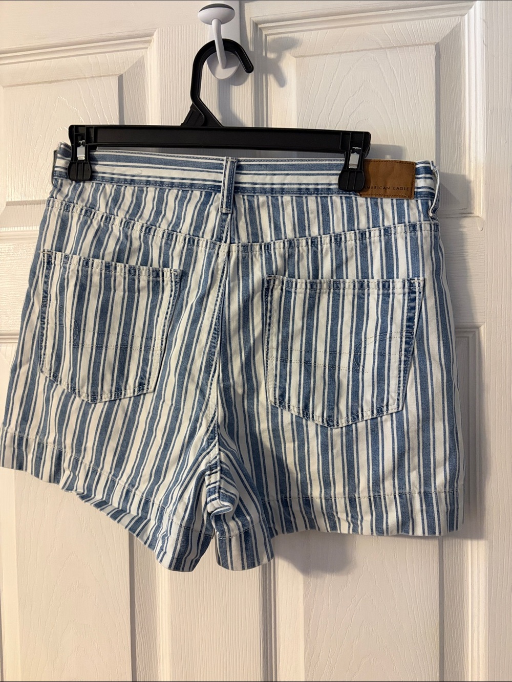 American Eagle Outfitters Blue and White Striped Women’s Jean Shorts
